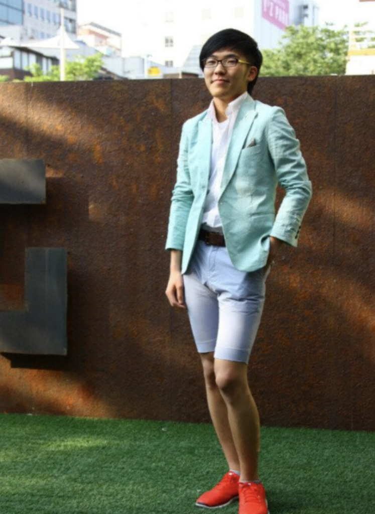 나이, 장소, 상황 다 무시하는 눈치 실종 패션