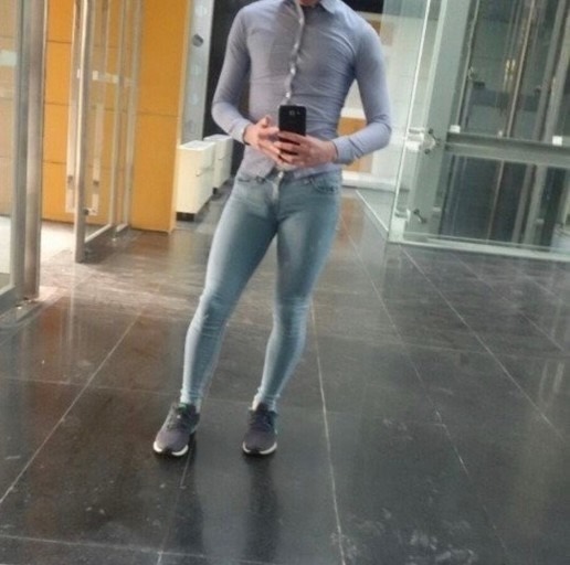 몸에 꽉 끼는 과시형 패션